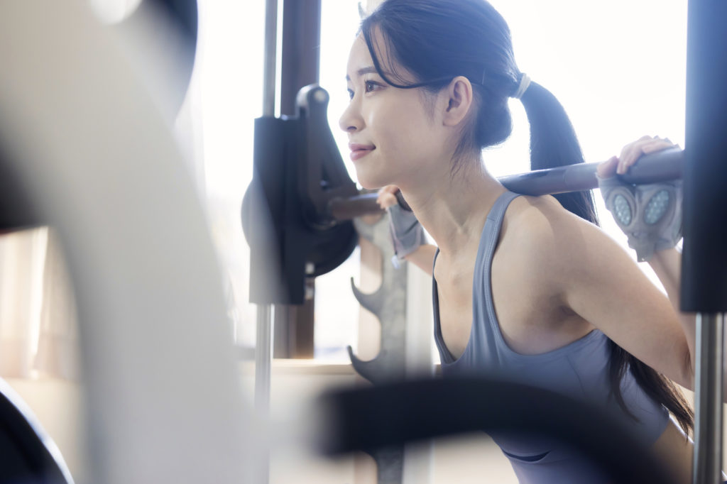 パーソナルジムと通常のジム、女性が選ぶ場合のポイントを紹介！